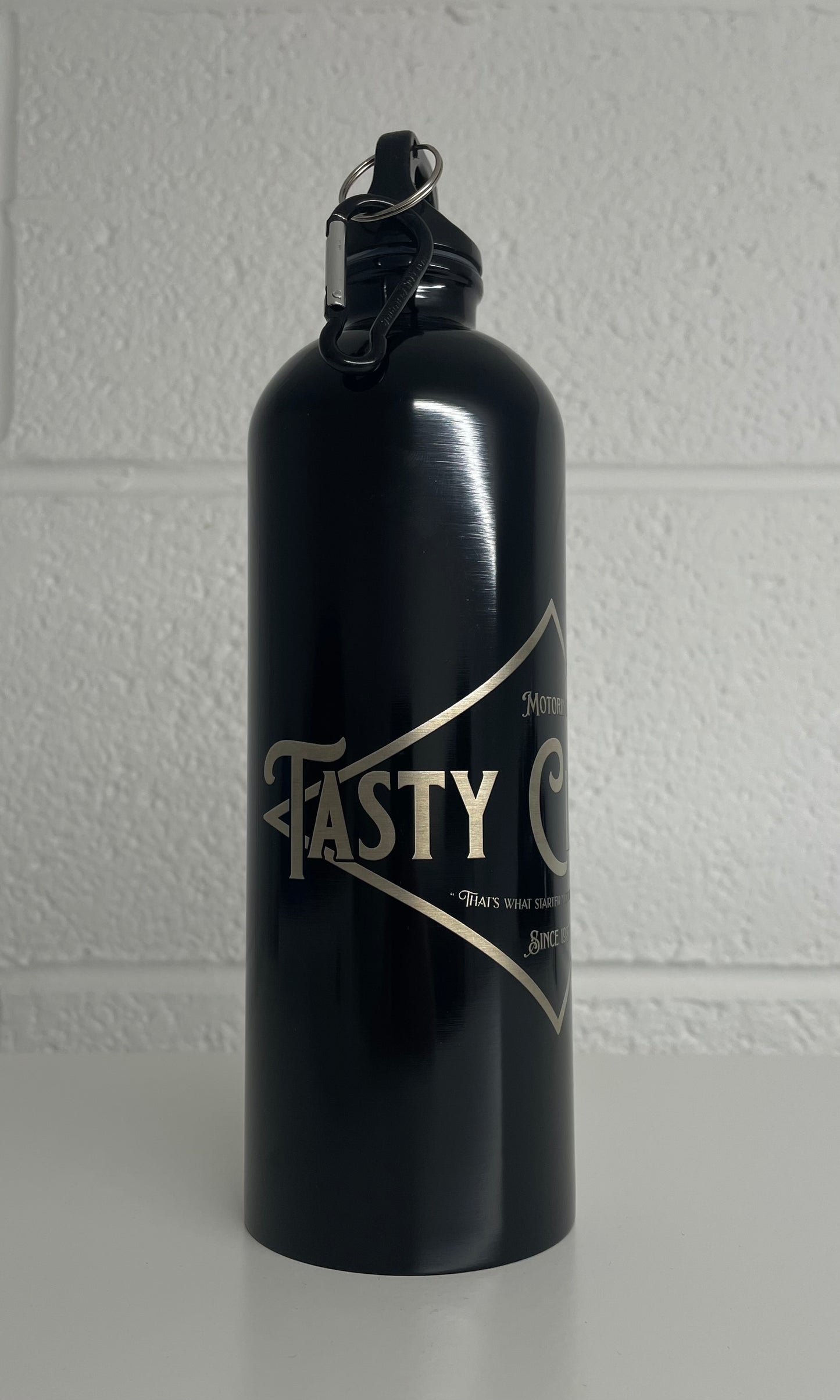 Tasty Classics Stainless Steel Water Bottle