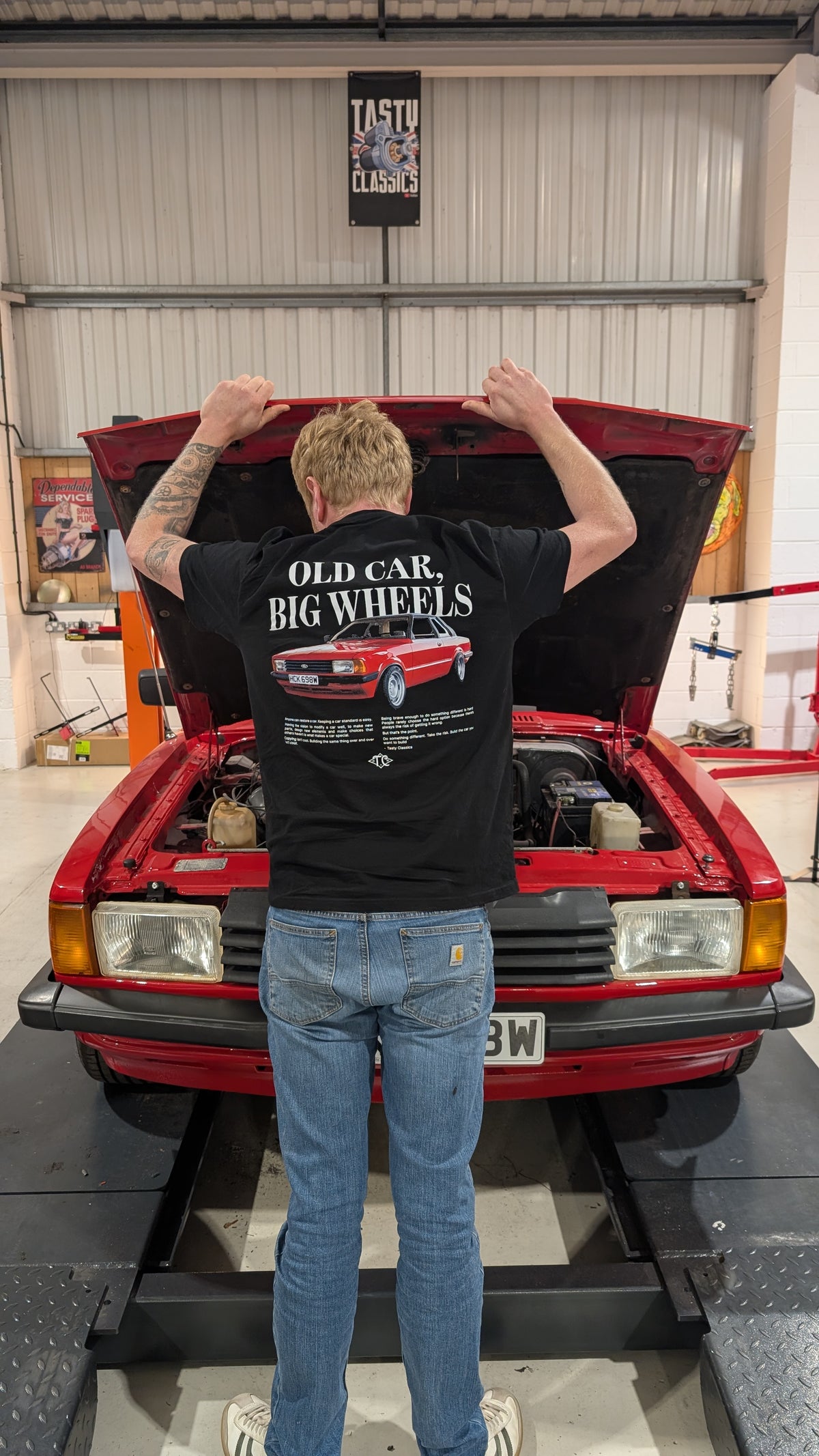Ford Cortina 'Old Car, Big Wheels' T-shirt